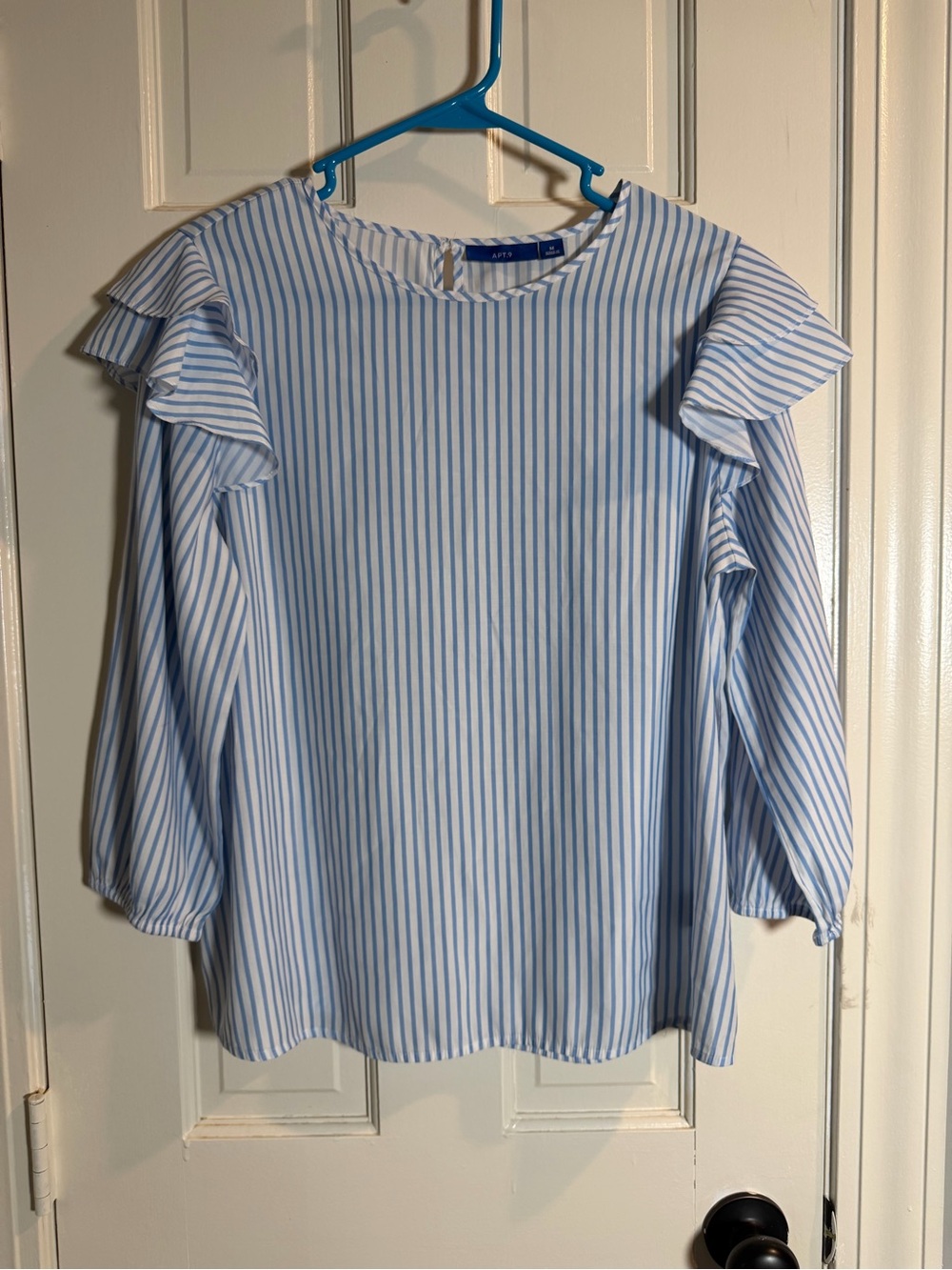 Apt. 9 Women’s Blue/White Striped Ruffle Round Neck 3/4 Sleeve Blouse M